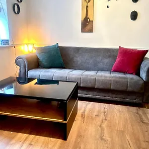 https://jjs-apartment.dublin-hotelsweb.com